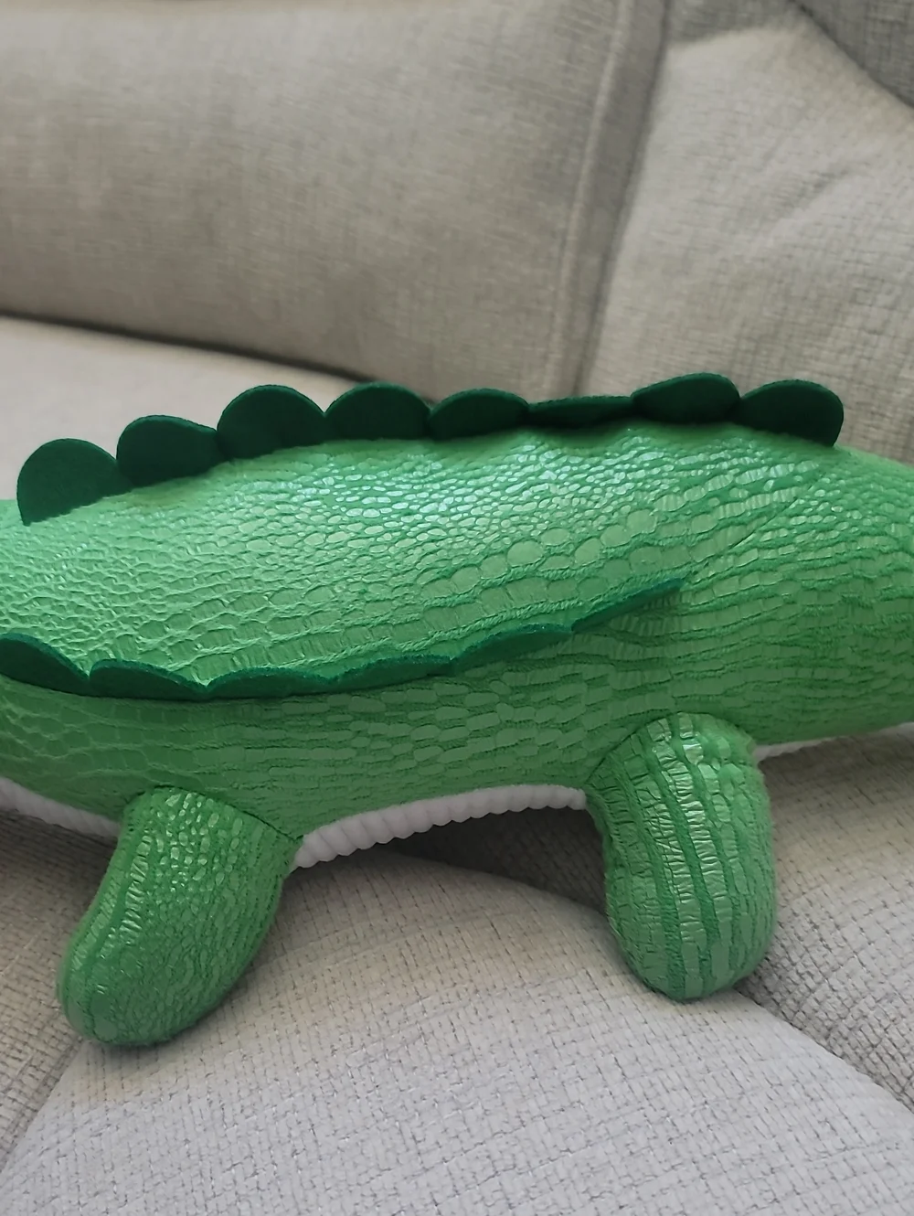 Cute Green Crocodile Plush Toy - Soft Alligator Doll